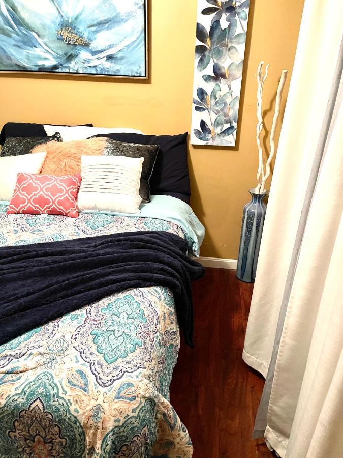 Charity'S Haven II Apartment Waldorf Exterior photo